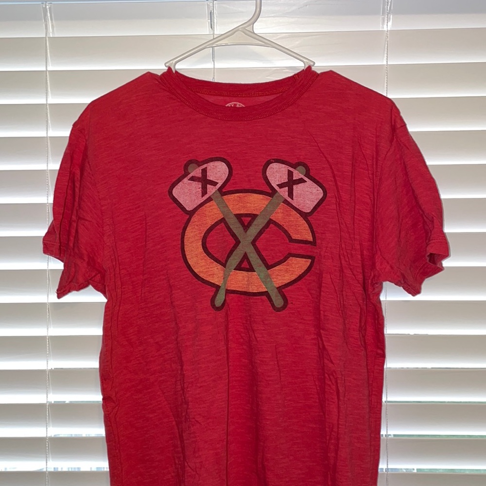 Chicago Blackhawks medium shirt